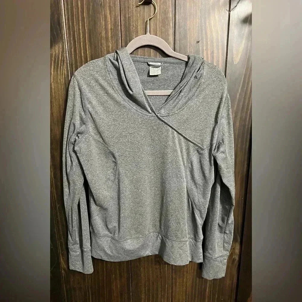 Levelwear Women’s Hoodie. Size: Large - Picture 2 of 9